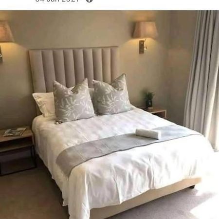 Oakfield Lounge Hotel Benoni Kültér fotó